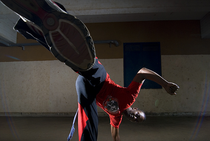 capoeira pj kick